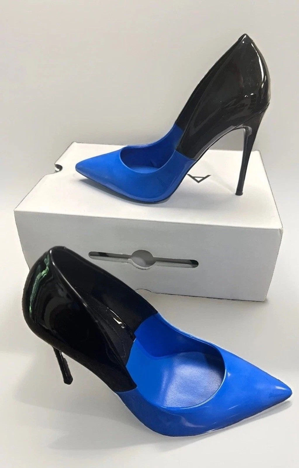ALDO Stessy 3 Women's 6 Blue Black Patent Pointed Toe Stiletto Pumps Box