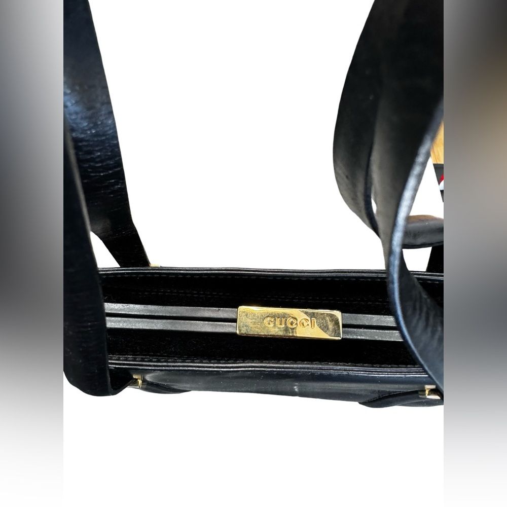 Gucci Black Leather Shoulder Bag Gold Hardware Authentic Women's Designer Bag