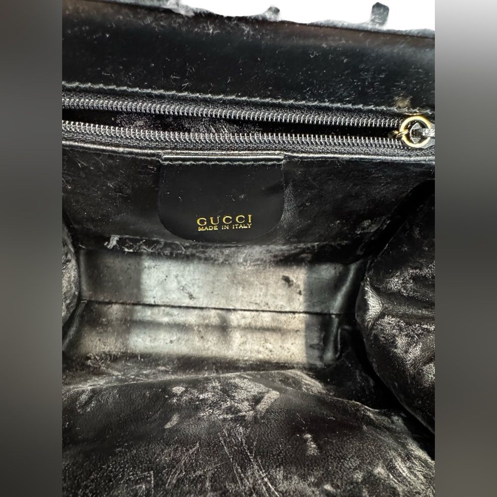 Gucci Black Leather Shoulder Bag Gold Hardware Authentic Women's Designer Bag