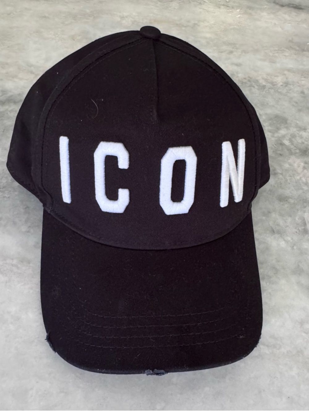 DSQUARED2 Black ICON Baseball Cap White Logo Hat BNWT