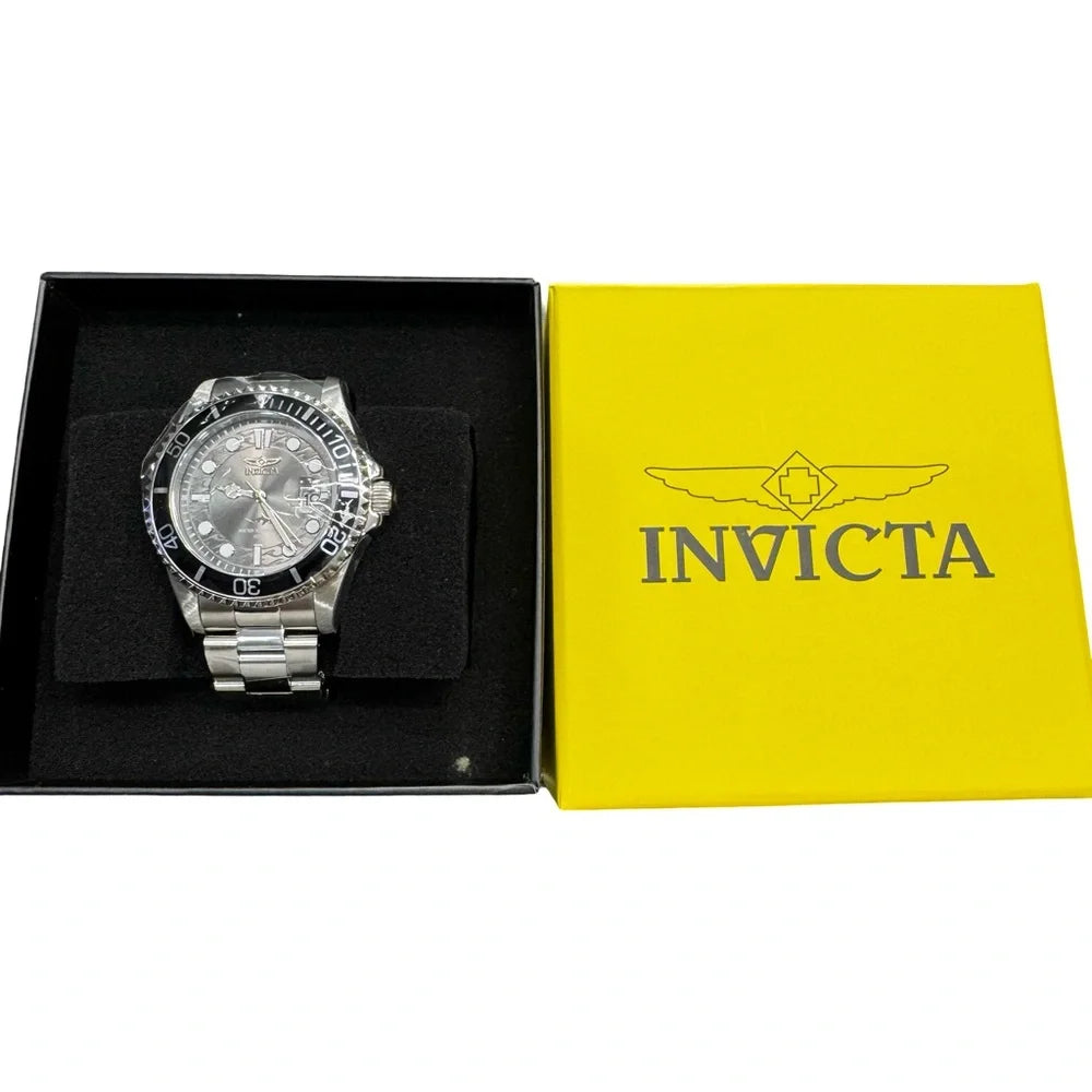Invicta Pro Diver 43mm Stainless Steel Watch Date Display Mens BNIB New