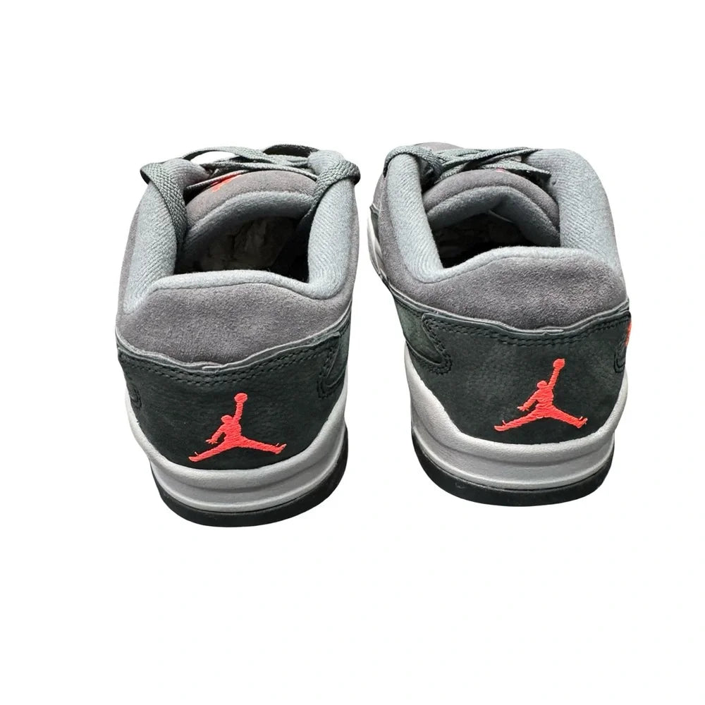 Jordan Flight Court Dark Gray Infrared Men’s 9 Basketball Shoes BNIB Nike