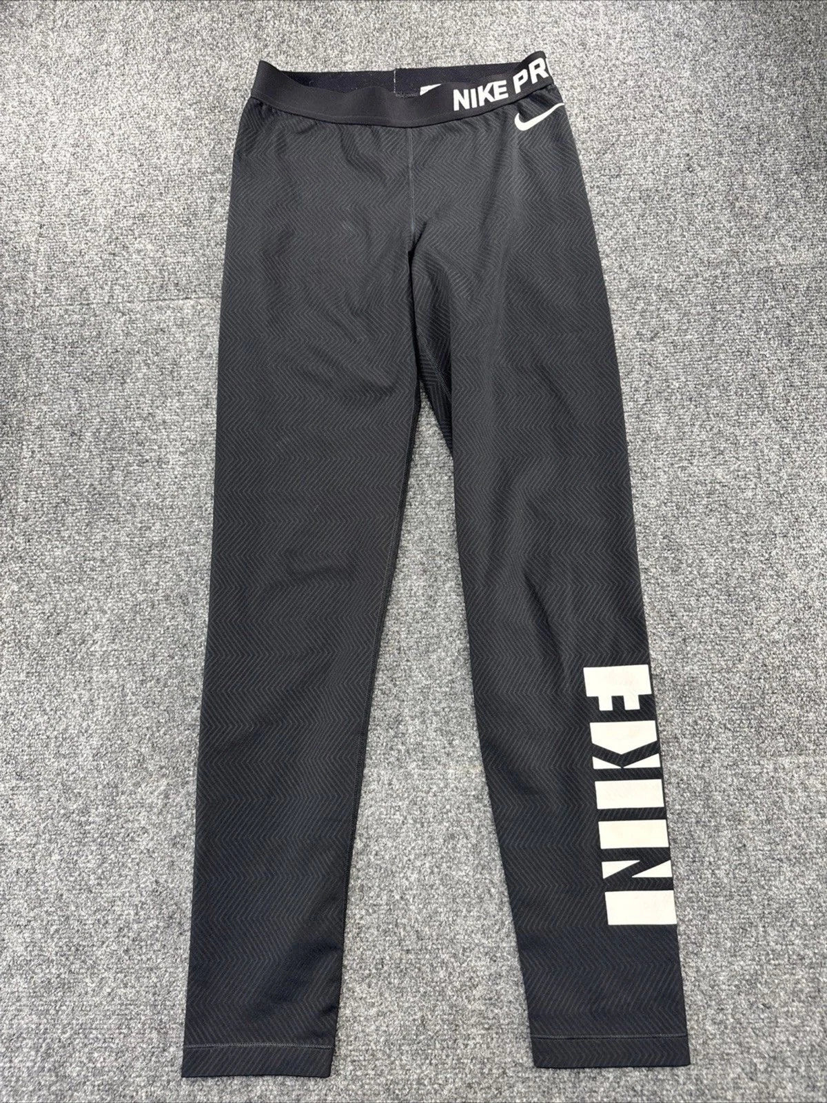 Nike Pro Women's Medium Dri-FIT Black NIKE Graphic Compression Leggings 856238