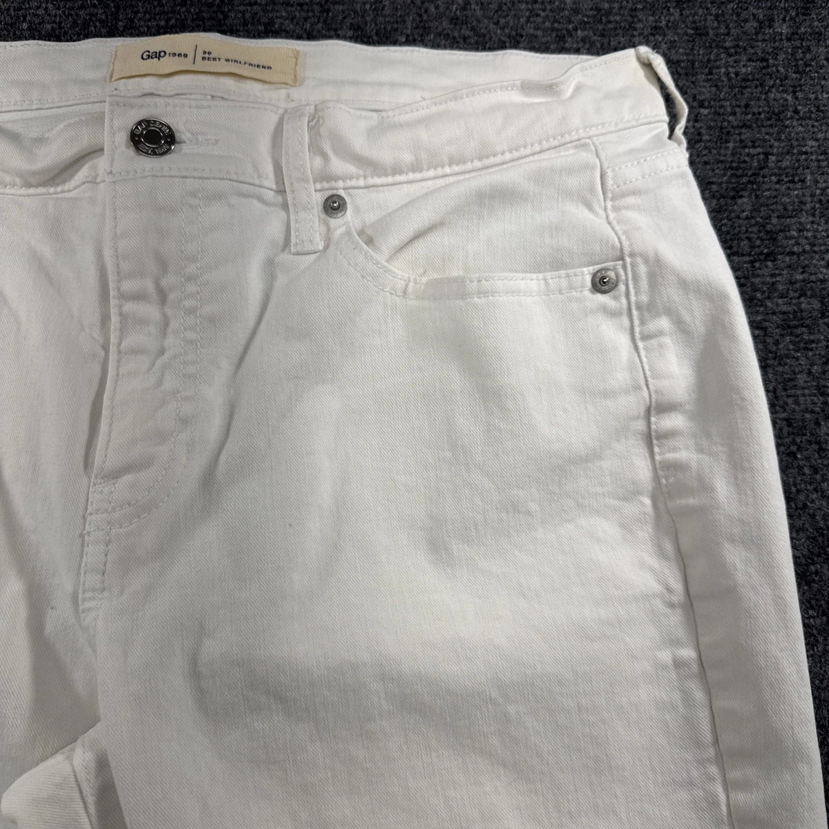 Gap 1969 Best Girlfriend White Jeans Women’s Size 30 Stretch Denim