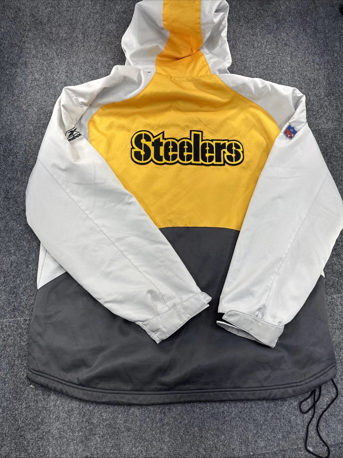 Reebok Pittsburgh Steelers Jacket Mens XL Hooded Fleece Lined Gray White Yellow