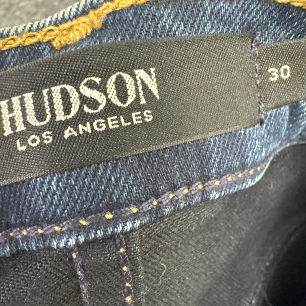 Hudson Women’s Size 30 Blue Wash Slim Straight 5 Pocket Denim Jeans