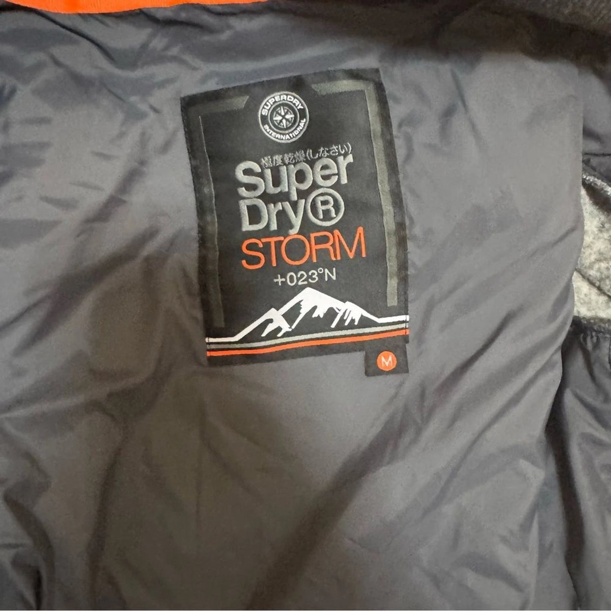 Superdry Storm Hybrid Jacket Men’s M Gray Quilted Fleece Hooded