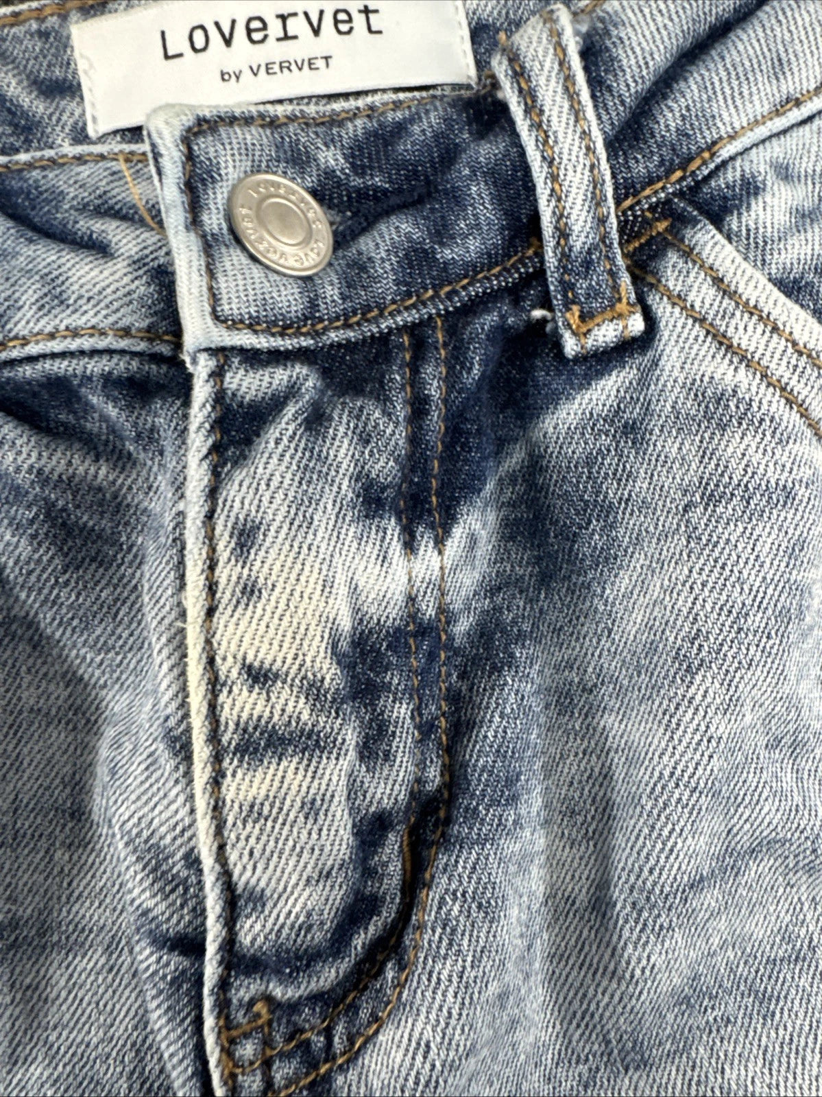 Lovervet VERVET Jeans Women’s 27/5 Light Wash Distressed Straight Leg