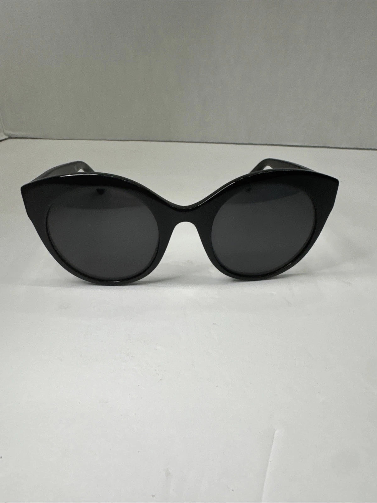 Gucci GG0028S 001 Sunglasses Black Gold Tiger GG 52-24-140 Italy w Case