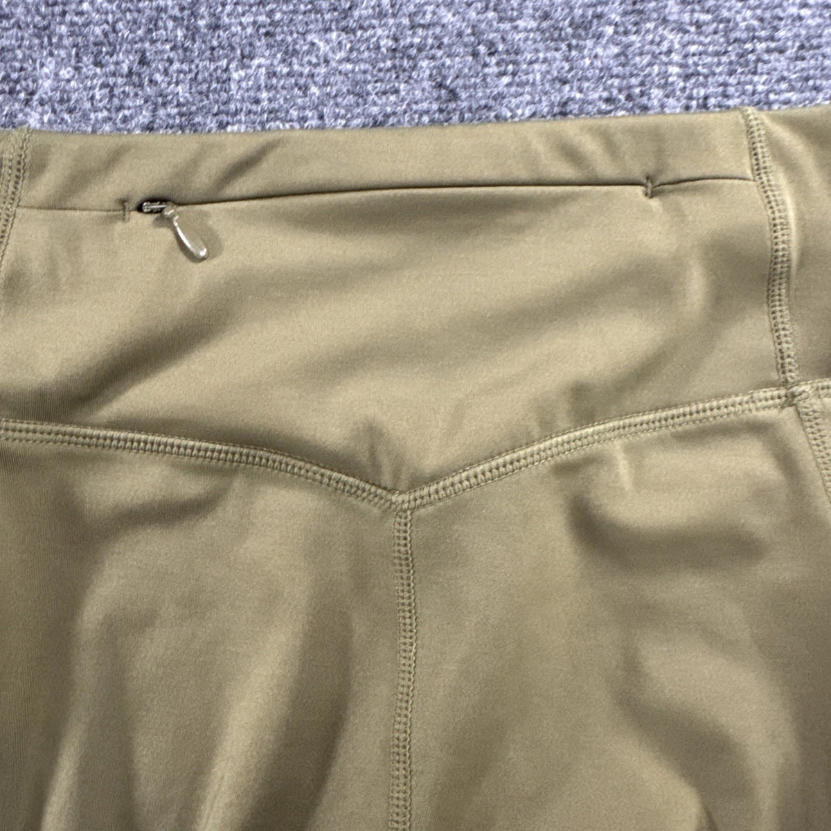 Fabletics Anywhere Motion365+High Waisted Pocket Leggings Green Size Tag Removed