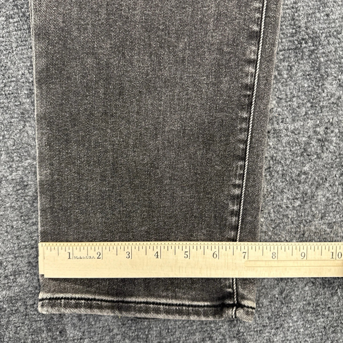 DAZE Denim Far Out High Rise Wide Leg Jeans Womens 30 Black Washed EUC Stretch