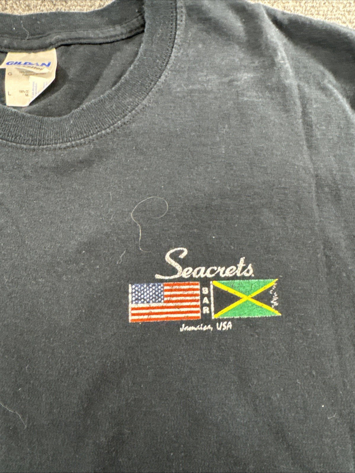 Vintage 90s Gildan Secrets Jamaica USA Flags Embroidered T-Shirt Large