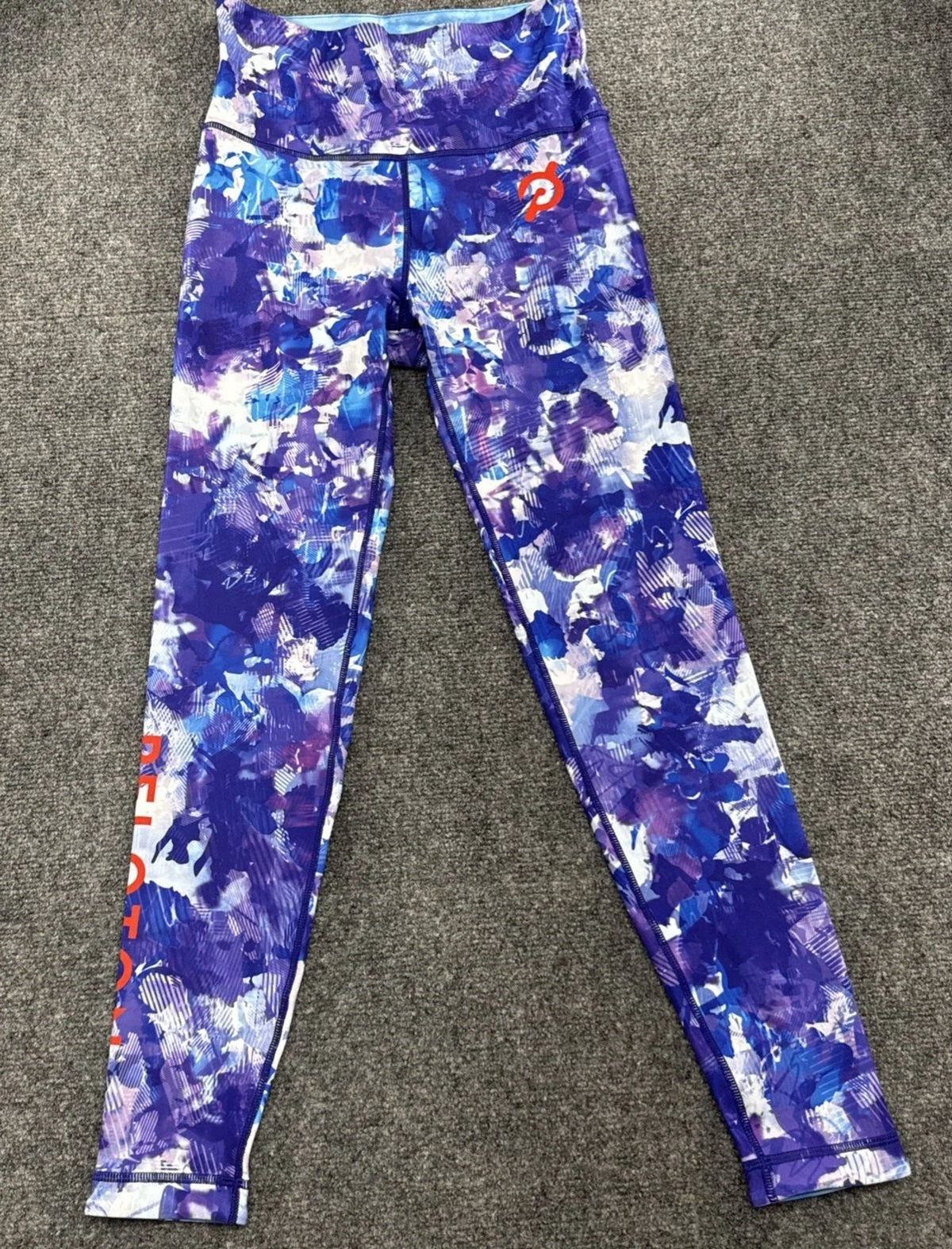 Peloton Reversible Leggings White Opal Marble Rainbow, Size M