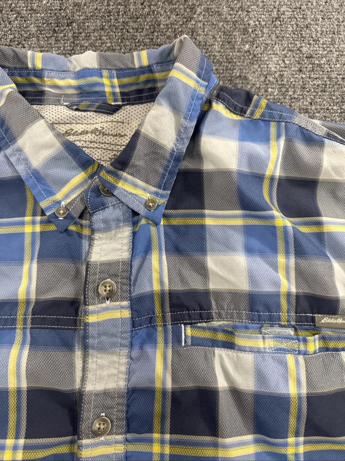 Eddie Bauer Performance Plaid Fishing Hiking Shirt Mens 2XL Vented Button Up