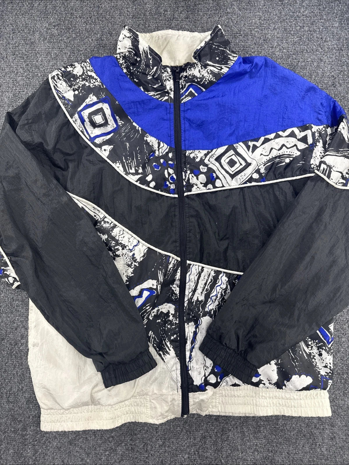 Vintage 90s Sunterra Petite Windbreaker Jacket Black Blue Geometric Colorblock