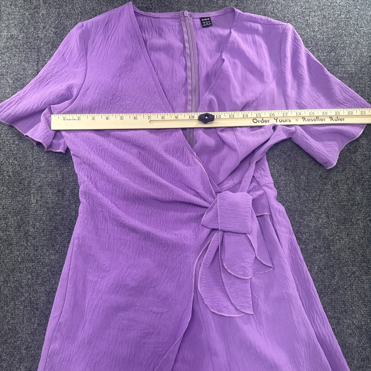 SHEIN Lavender Wrap Romper Women’s Medium US 6 Tie Waist Short Sleeve