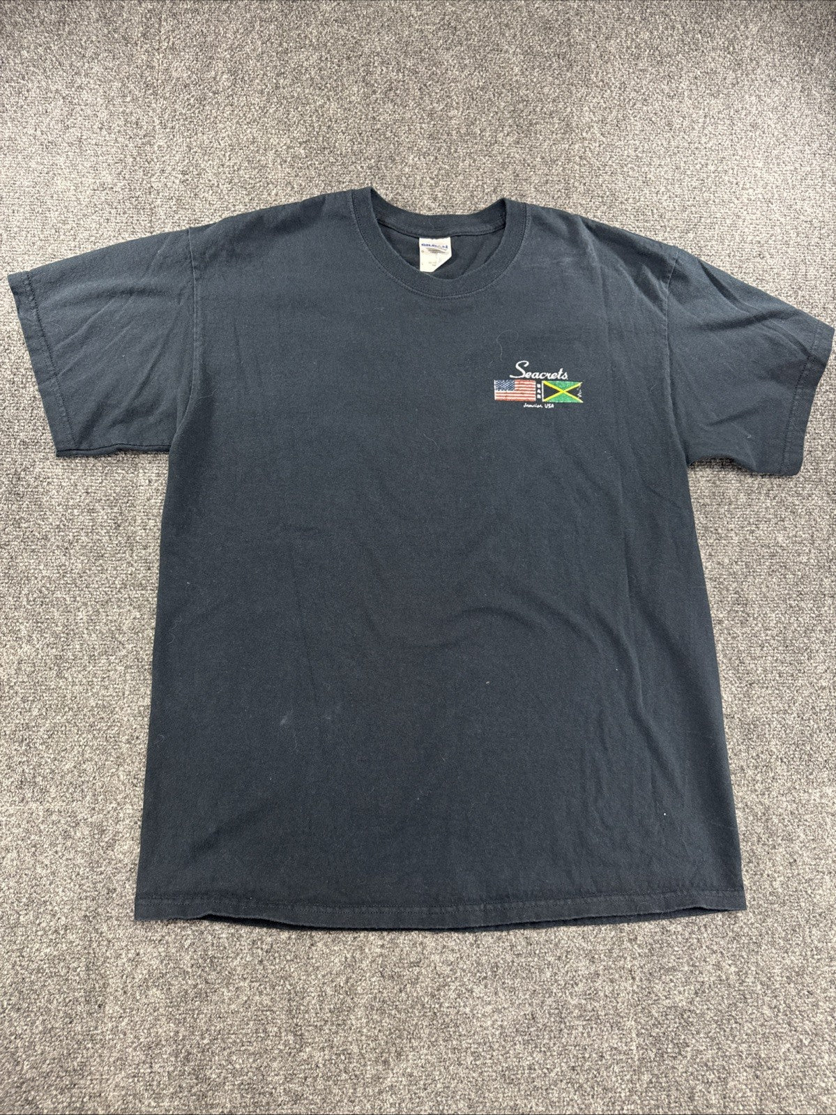 Vintage 90s Gildan Secrets Jamaica USA Flags Embroidered T-Shirt Large
