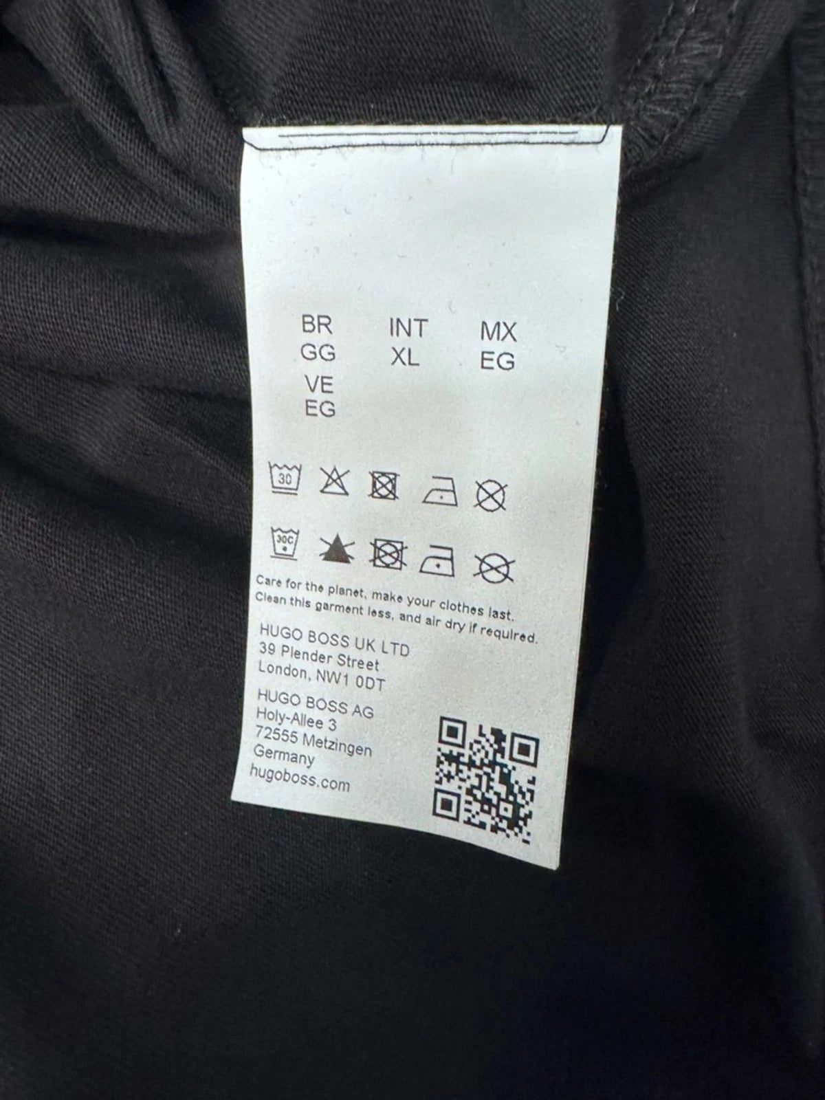 Hugo Boss Oversized Graphic T Shirt Mens XL Art Print Embroidered Cotton