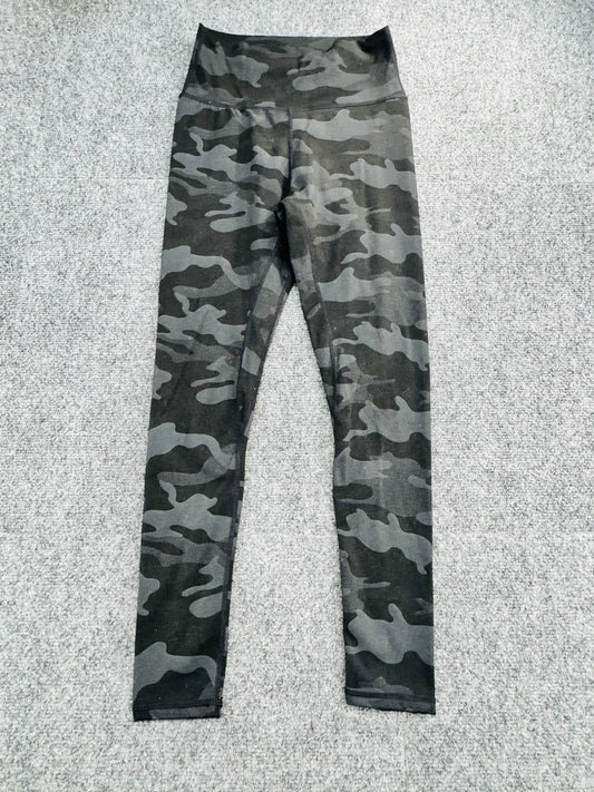 Lululemon Women's 4 Gray Camo High Rise Ankle Leggings Excellent