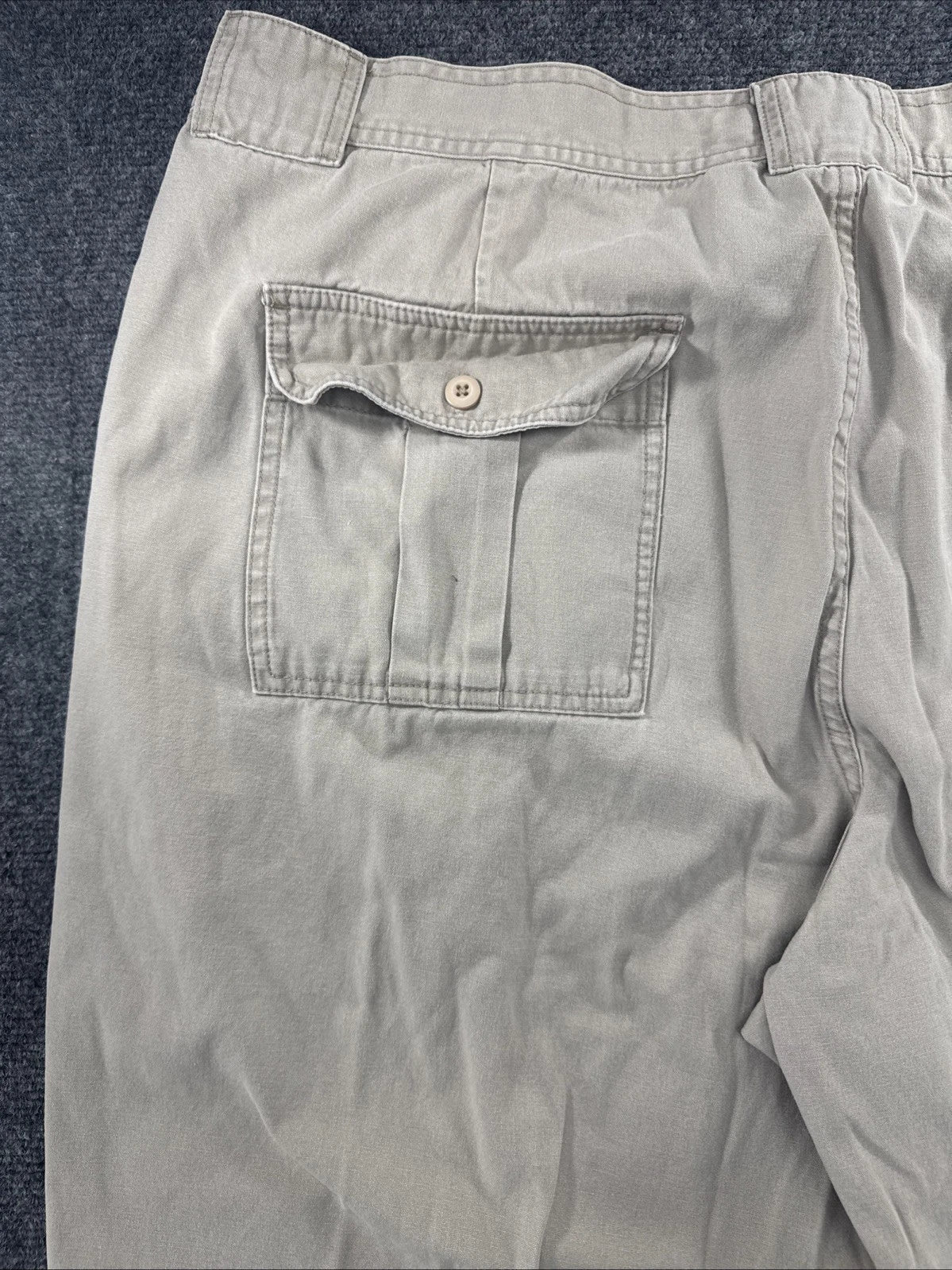 Cabela’s 7-Pocket Hiker Pants Men 44x32 Altered 26 Inseam Khaki Cargo