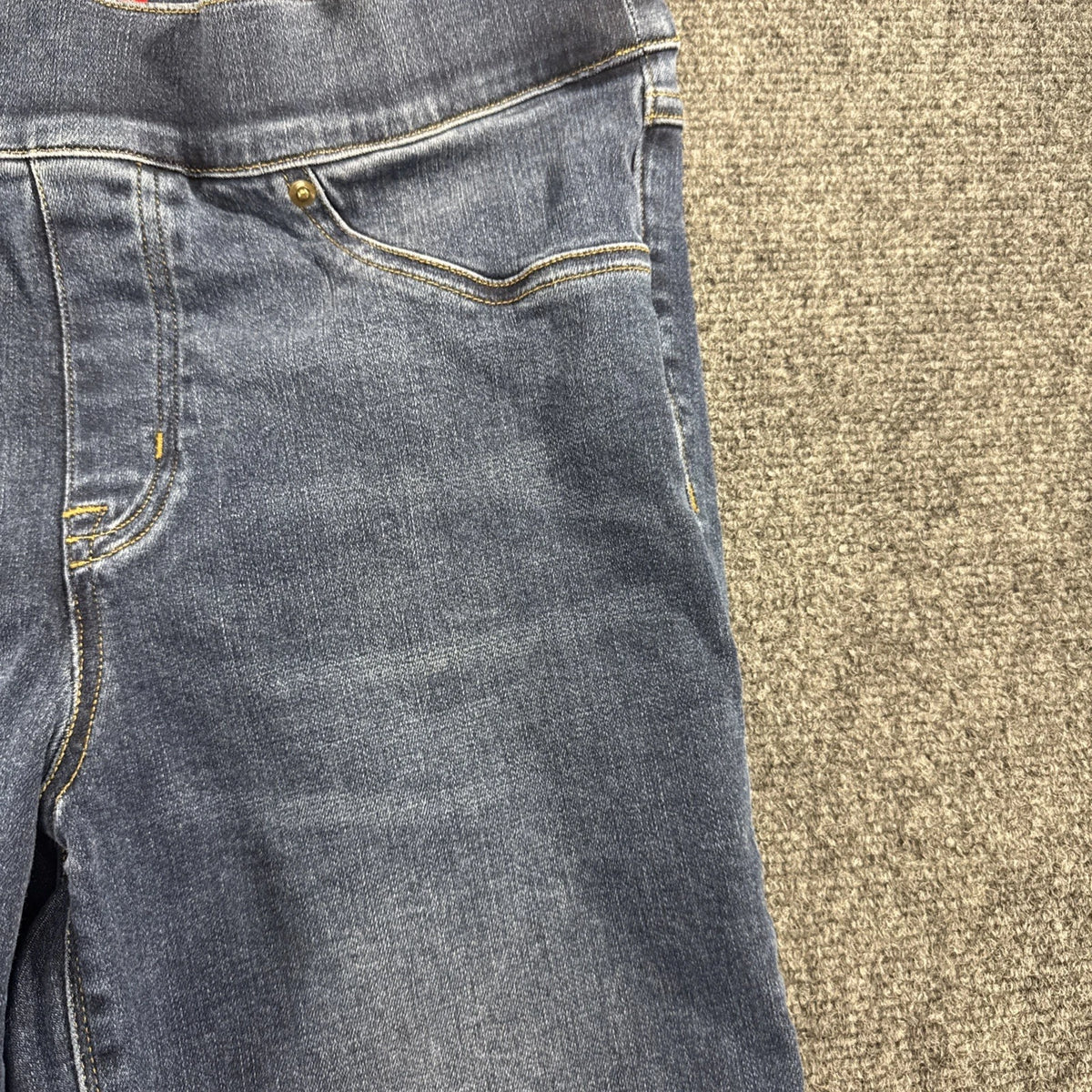 SPANX Distressed Skinny Jeans Womens M Medium Wash Pull On Raw Hem Stretch Denim