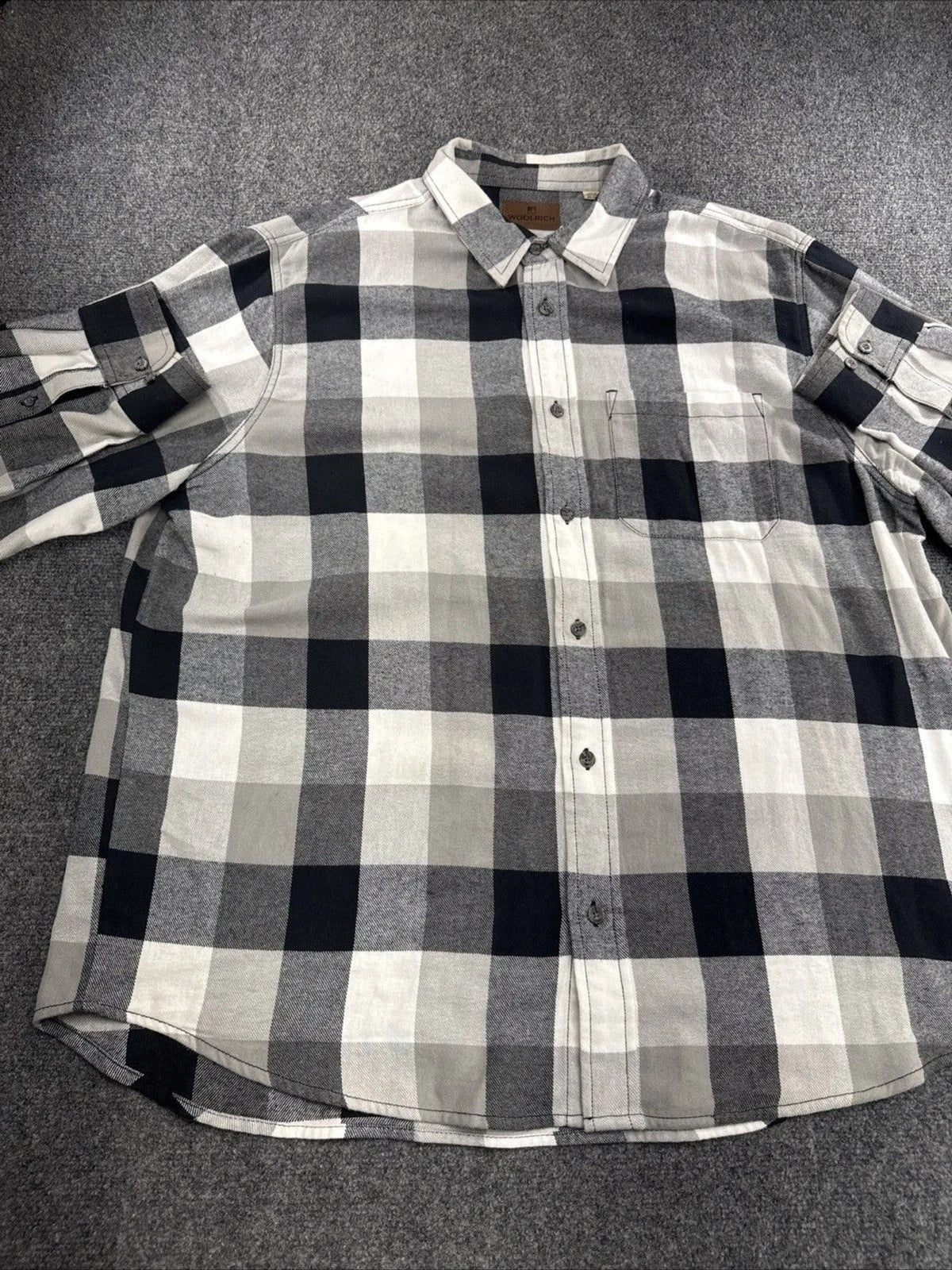 Woolrich Flannel Shirt Mens XXL Gray Black Buffalo Plaid Button Up BNWOT