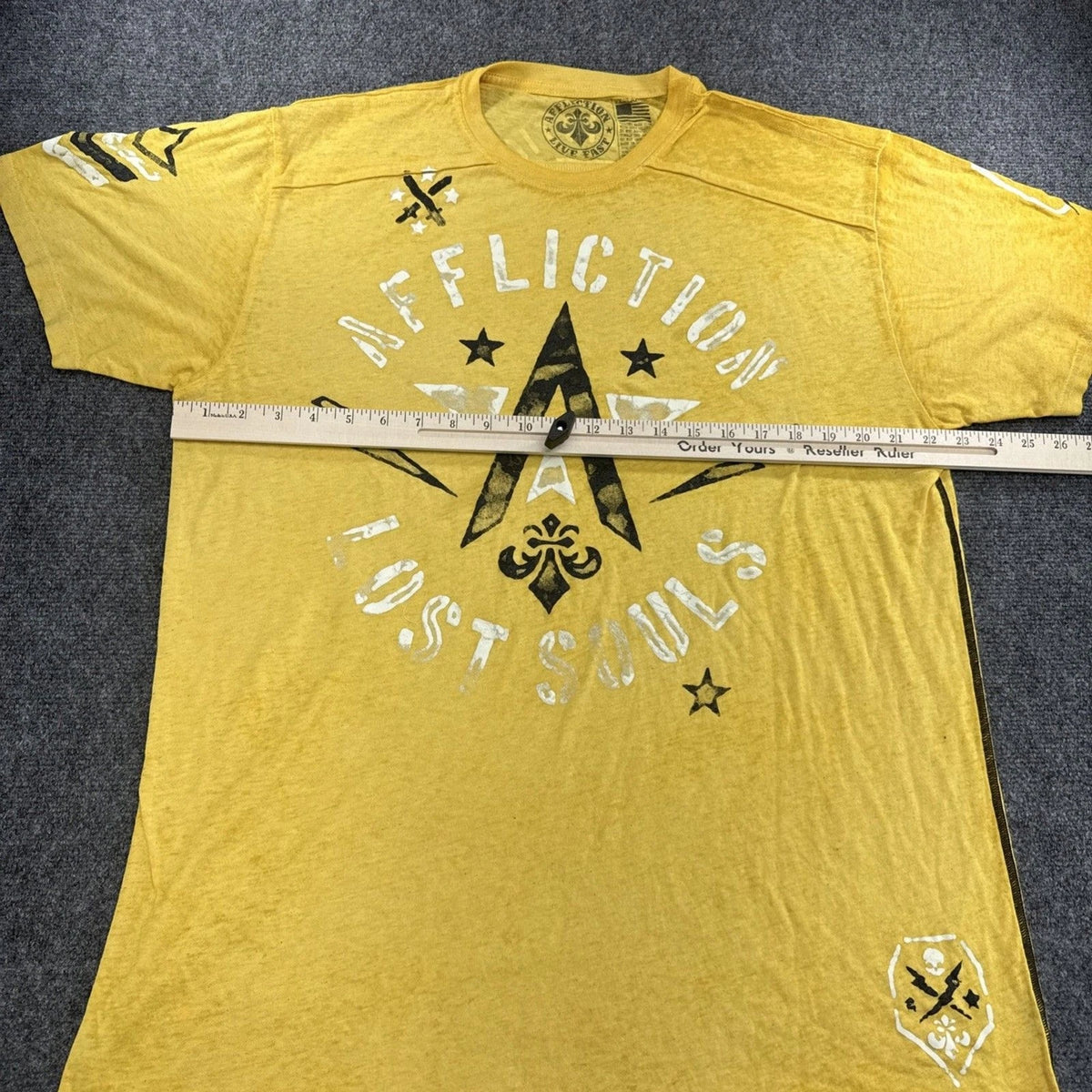 Affliction Lost Souls Men's XXL Yellow Graphic Biker Y2K T-Shirt
