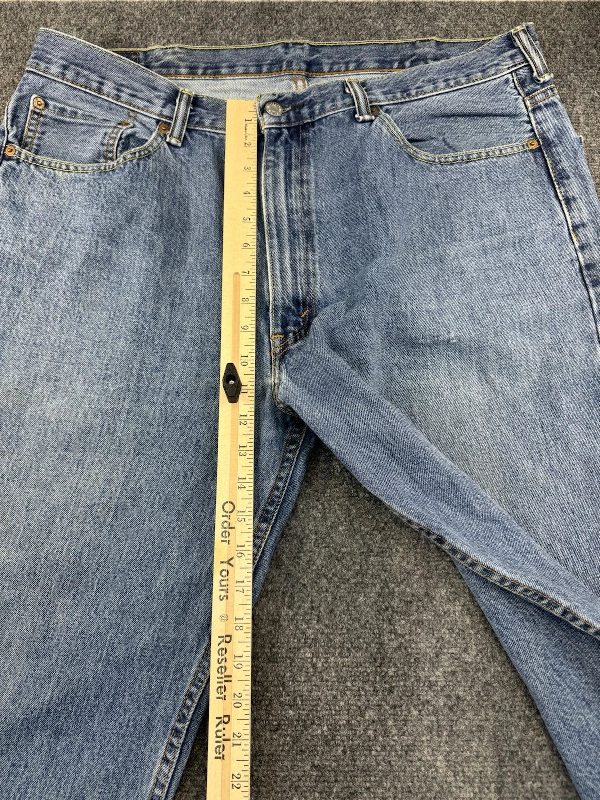 Levi's Men's Jeans W38 L34 Light Wash Blue Denim Straight Leg Distressed