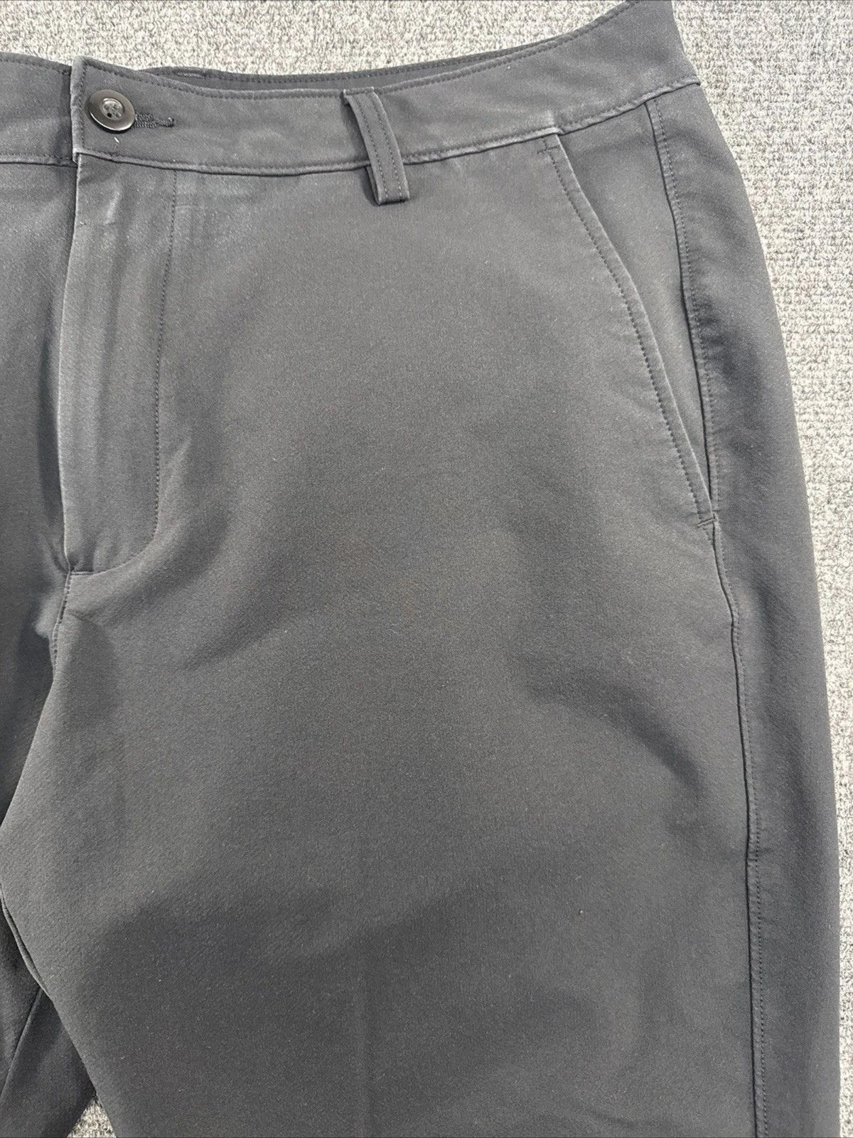 Under Armour Mens Golf Pants 38x30 Black Straight Leg Performance Casual