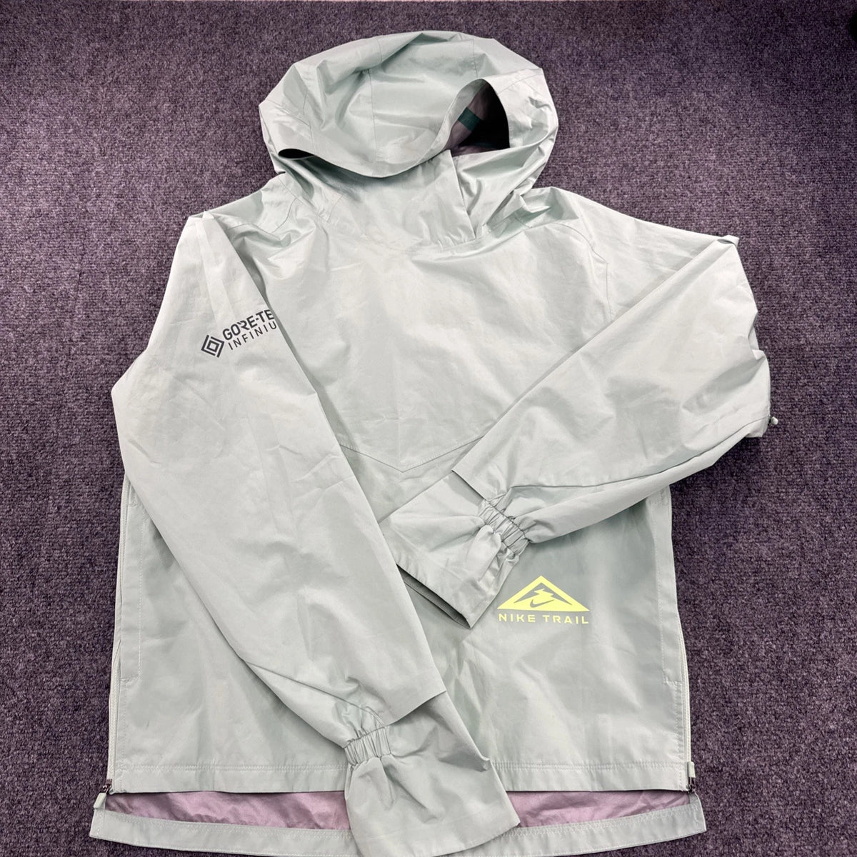 Nike Trail GORE-TEX Infinium Jacket Women XS Green Running DM7565-308