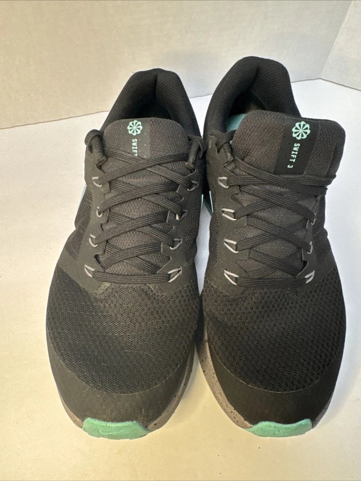 Nike Run Swift 3 SE Women's Size 11 Black Green Frost Running Shoes HQ4217-010