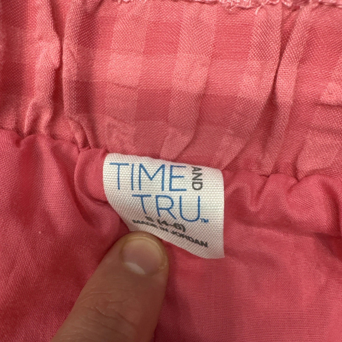 Time and Tru Women's High Rise Pull-On Paper Bag Shorts Faded Rose, Size Small