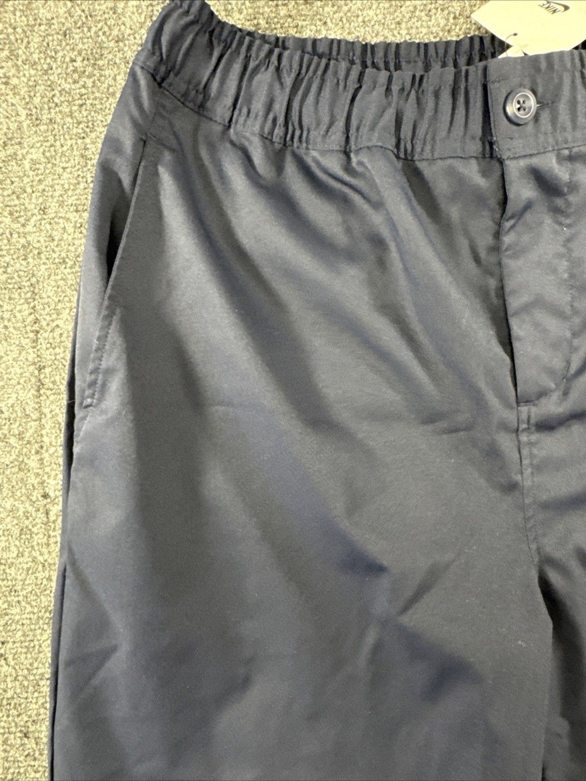 Nike Club Woven Tapered Chino Pants Men’s M Obsidian Navy NWT HJ1997-451