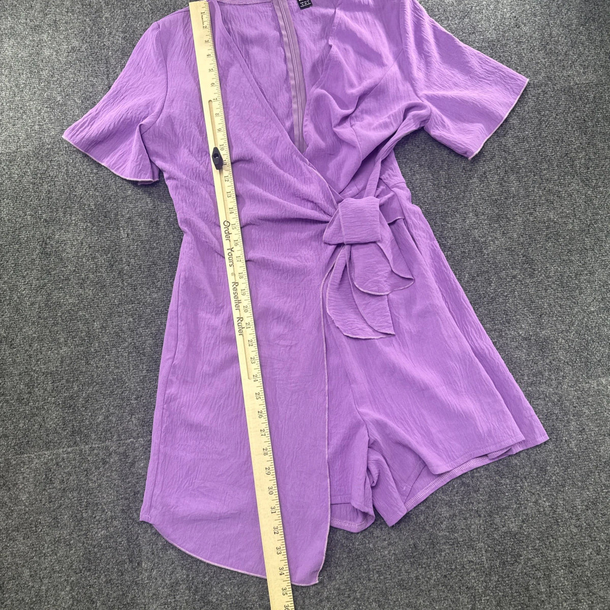 SHEIN Lavender Wrap Romper Women’s Medium US 6 Tie Waist Short Sleeve