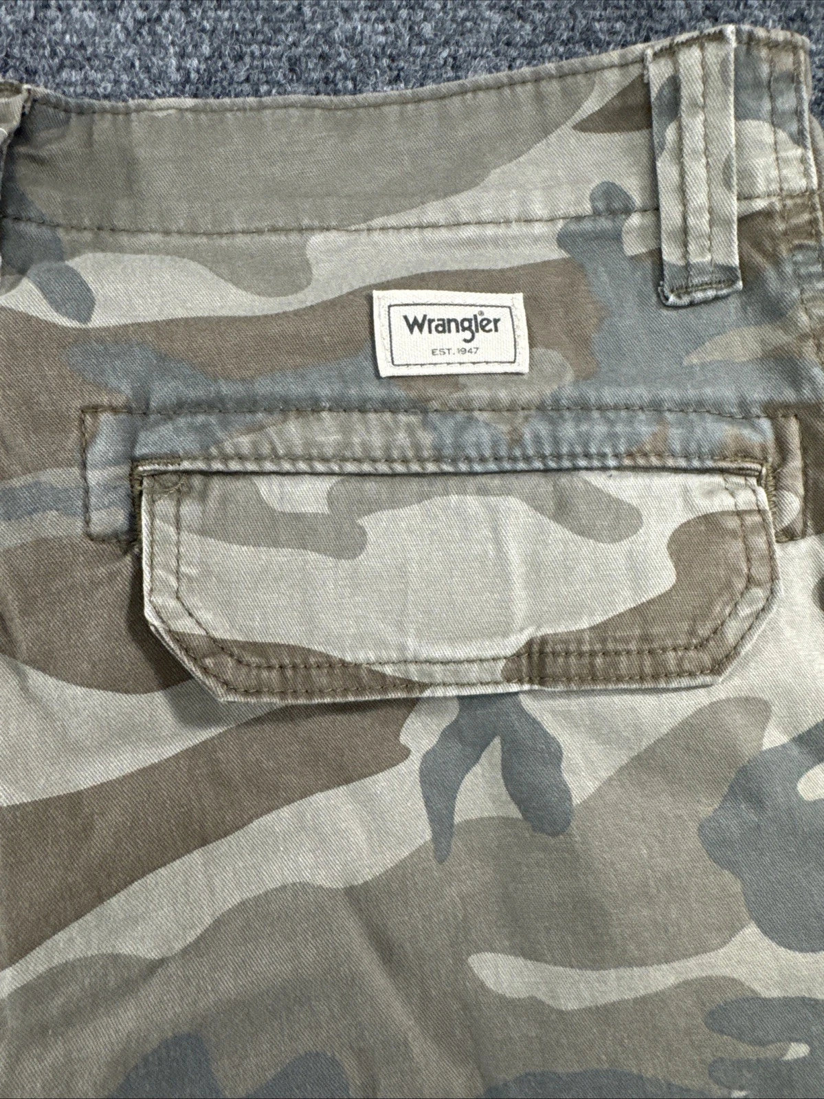 Wrangler Regular Taper Cargo Pants Men’s 30x30 Camo Stretch Utility Workwear