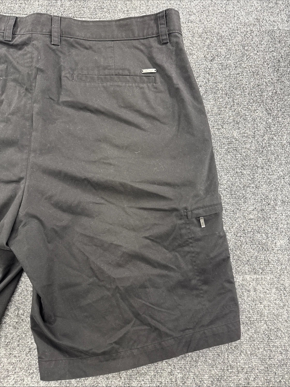 Greg Norman Tasso Elba Cargo Golf Shorts Men’s 38 Black Flat Front