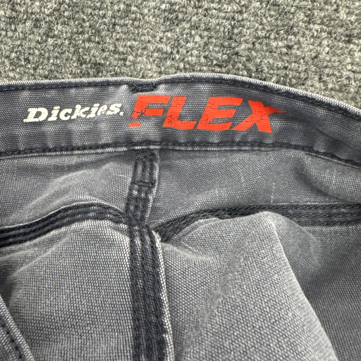Dickies FLEX Carpenter Work Pants Gray Utility Relaxed Fit Men’s 30x32