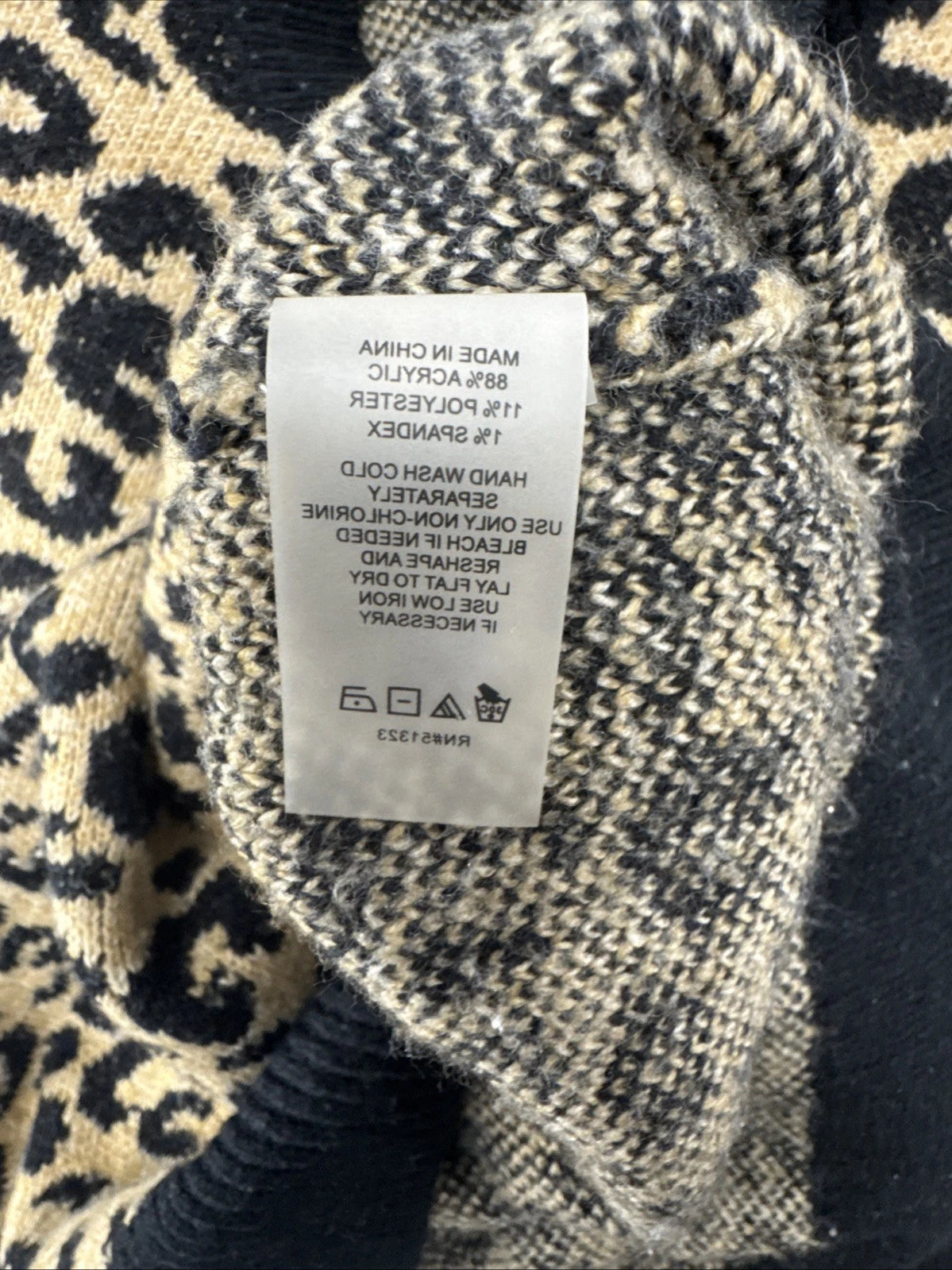 Vince Camuto Leopard Animal Print Knit Sweater Women's XL Cozy Fall Boho