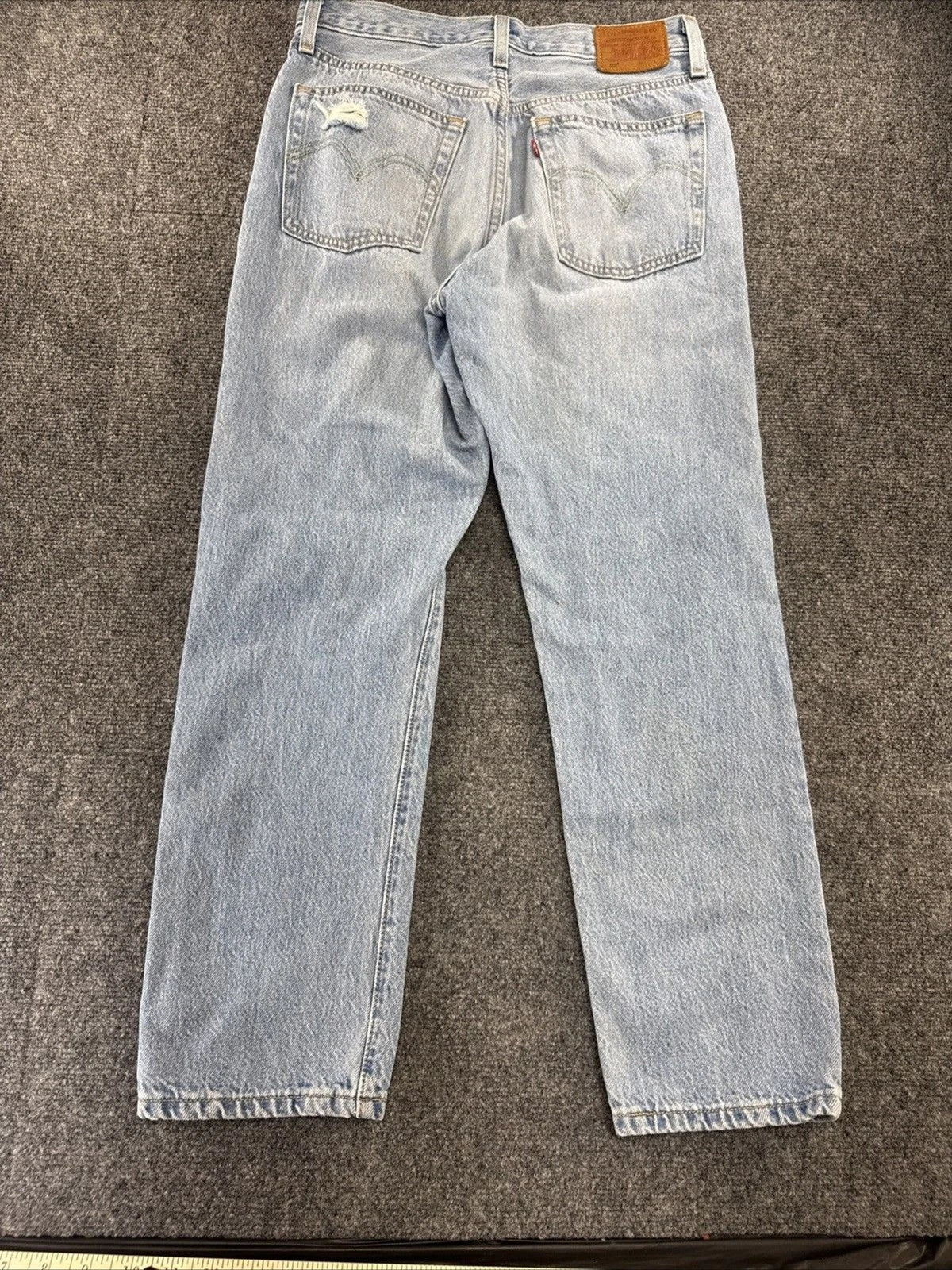 Levi’s 501 Original Jeans Women’s Approx W27 Light Wash Distressed Button Fly