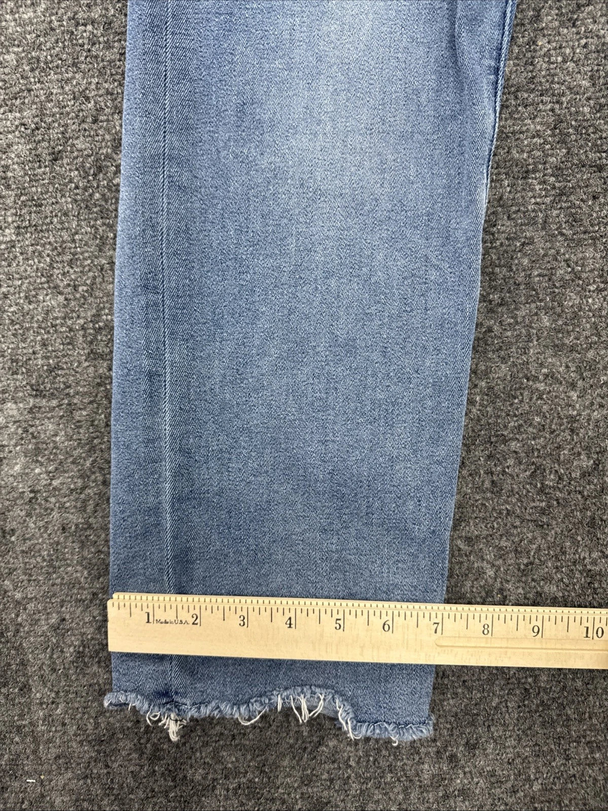 Good American Good Legs Straight Jeans Womens 10/30 Light Wash Raw Hem Stretch