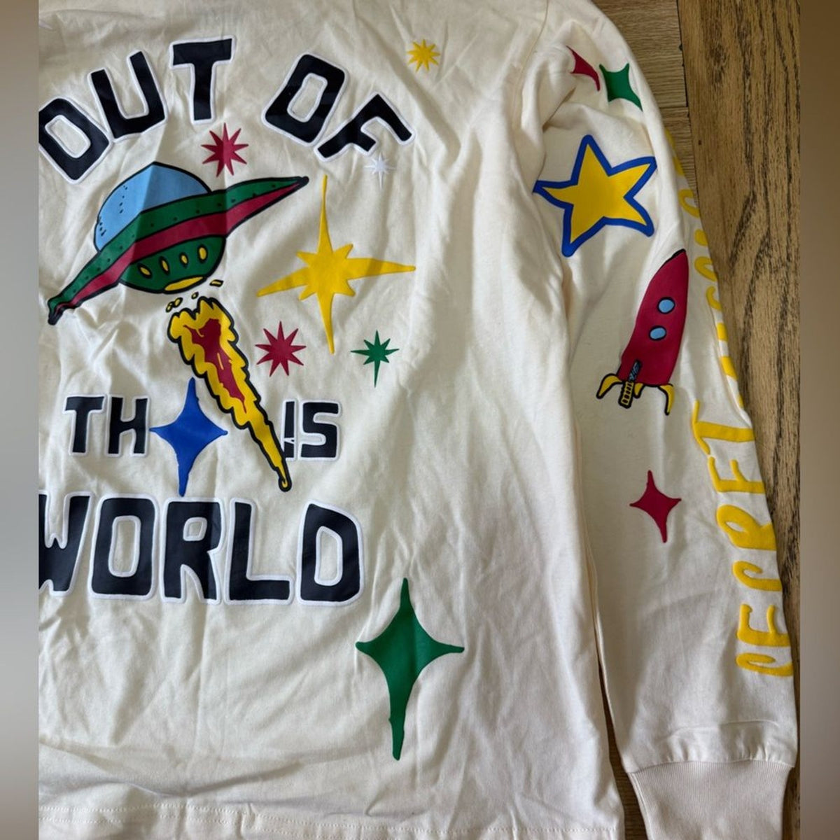 First Row Out Of This World Shirt Men’s Small Beige Graphic Long Sleeve NWT