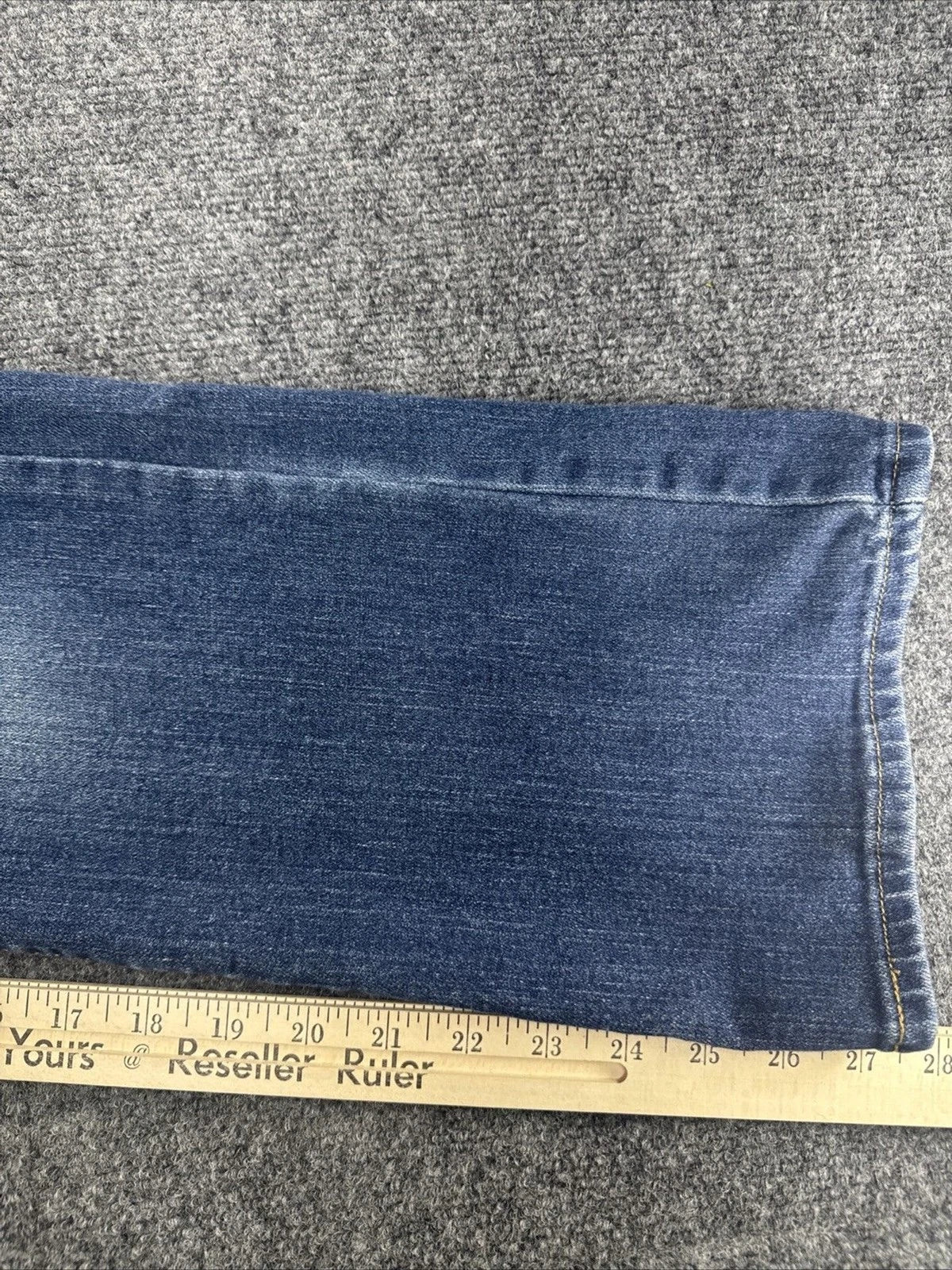 Levi Strauss Signature Mid Rise Bootcut Jeans Women W31 L30 Blue Stretch Denim