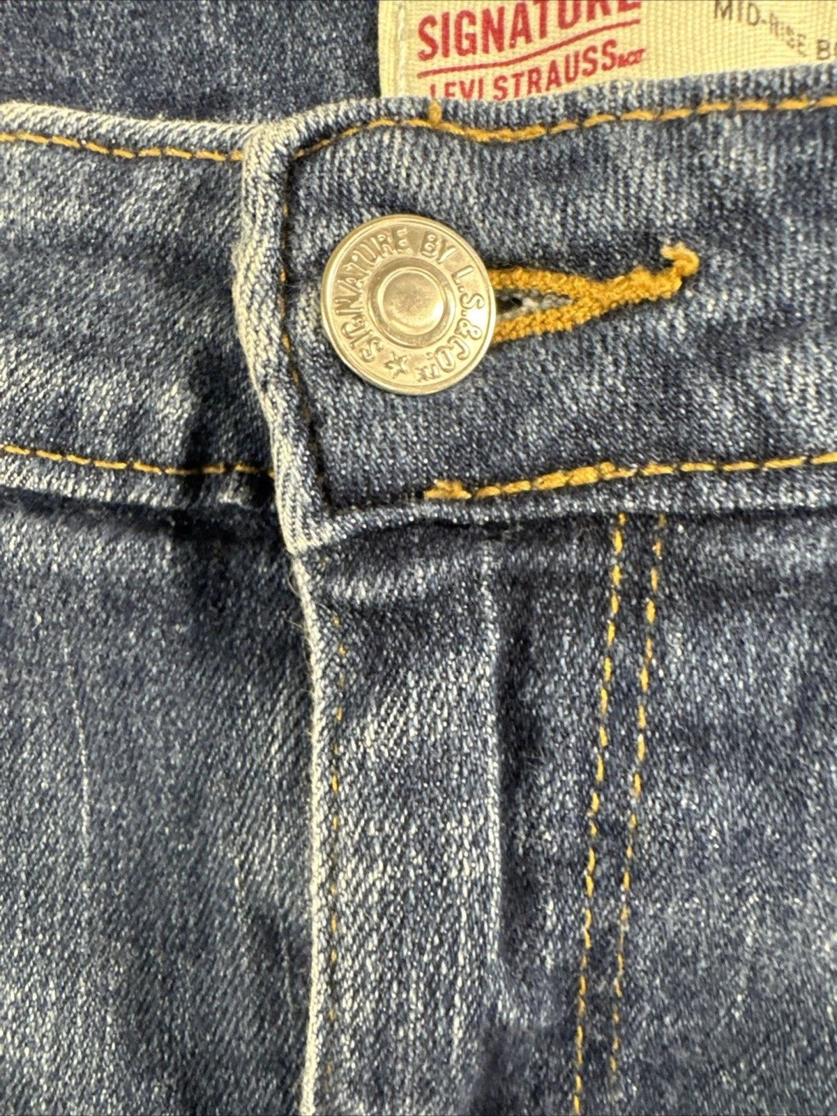 Levi Strauss Signature Mid Rise Bootcut Jeans Women W31 L30 Blue Stretch Denim