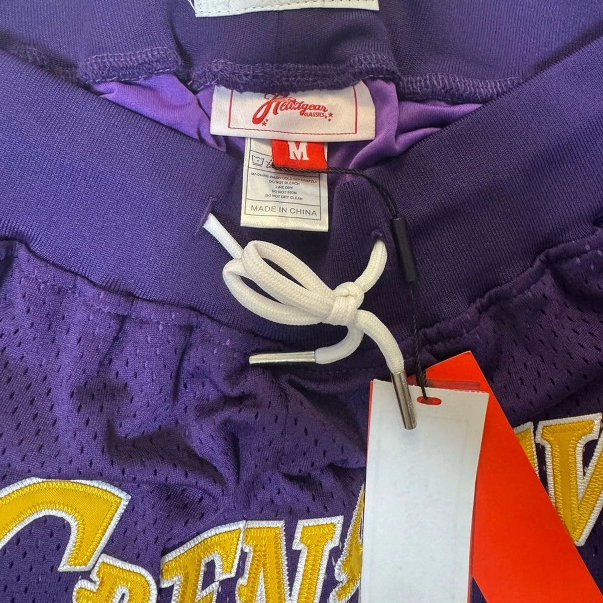 Headgear Classics Kobe Bryant Crenshaw #8 Shorts Mens M Purple Gold NWT