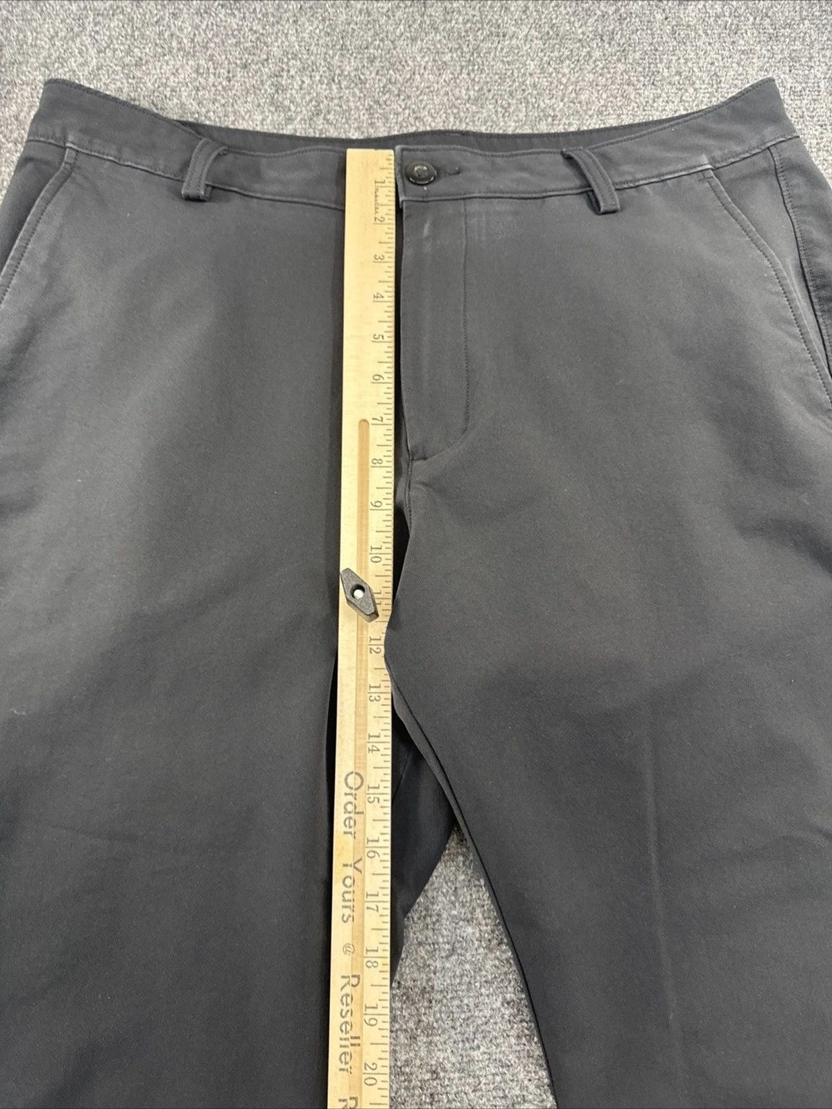 Under Armour Mens Golf Pants 38x30 Black Straight Leg Performance Casual