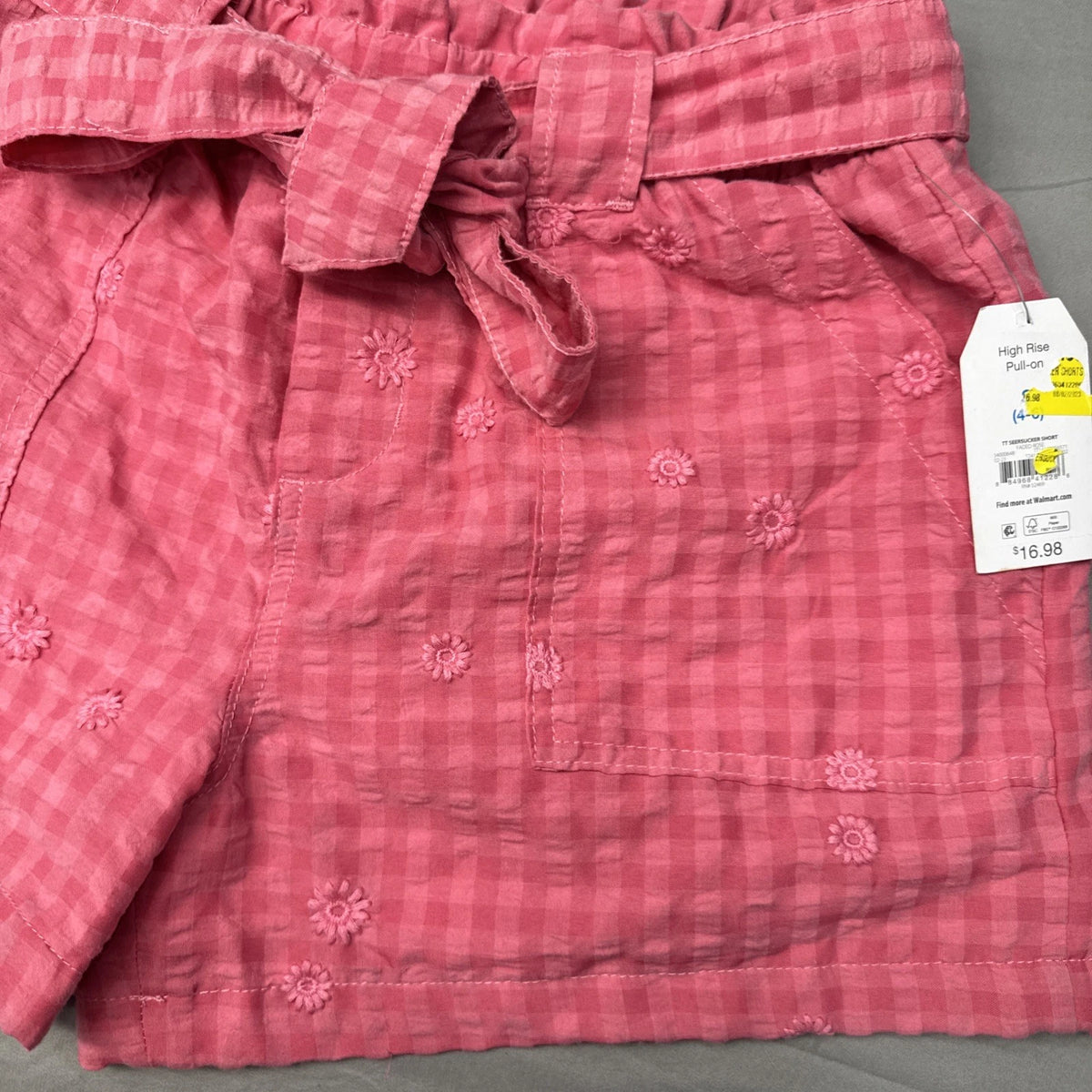 Time and Tru Women's High Rise Pull-On Paper Bag Shorts Faded Rose, Size Small