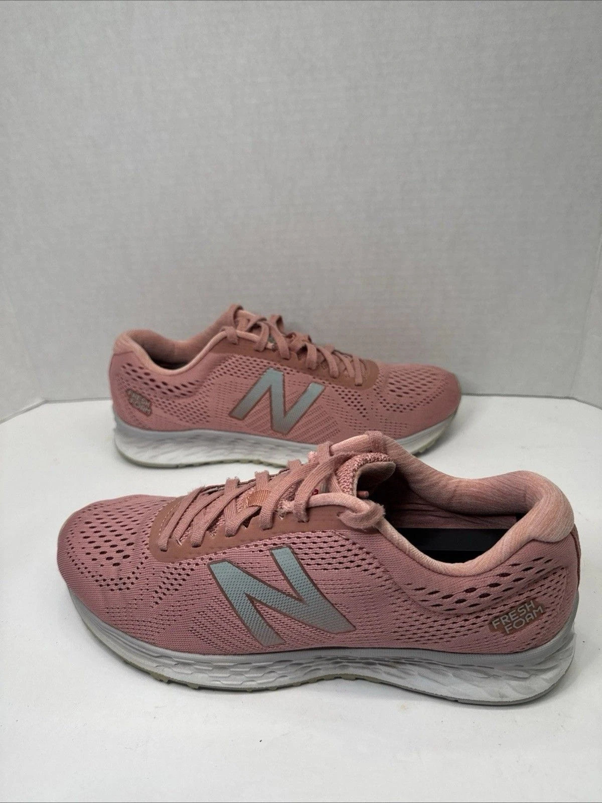 New Balance Fresh Foam Arishi V1 Women’s 9 Pink Running Shoes WARISCD1