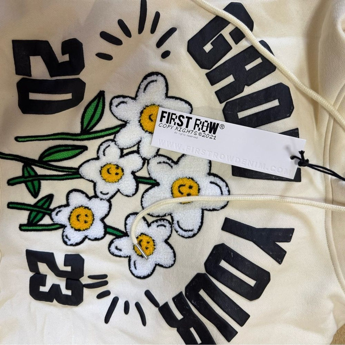 First Row Grow Your Future Hoodie Men’s Large Cream Graphic Streetwear New