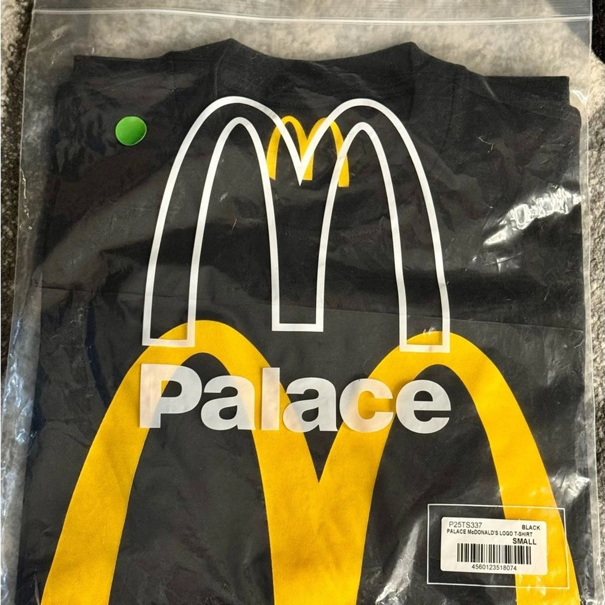 Palace x McDonald’s Black Yellow Logo Graphic T-Shirt Size Small NWT