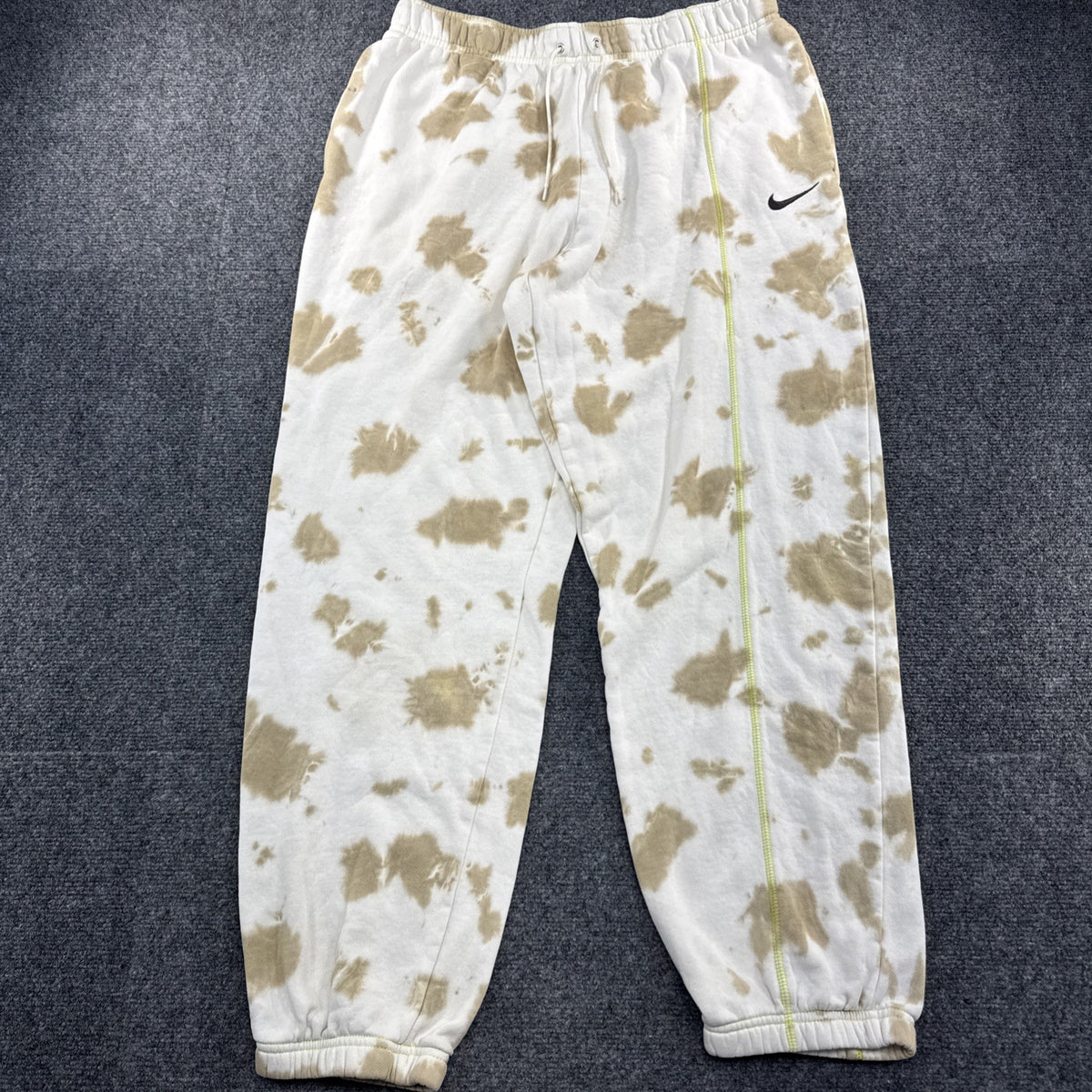 Nike Sportswear Fleece Tie-Dye Joggers Women’s Large DM6363-029